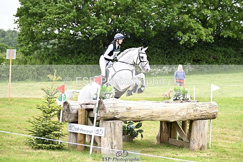 250524A-104352-09072 - A-063-Elizabeth.Barratt-RIDE.FOR.THAIS.CHAMAN.DUMONTCEAU