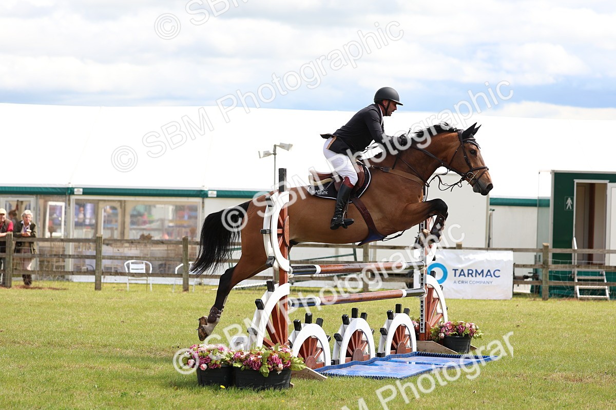 SBM_13634 - Class 206 - Senior Newcomers - 1.10m Open