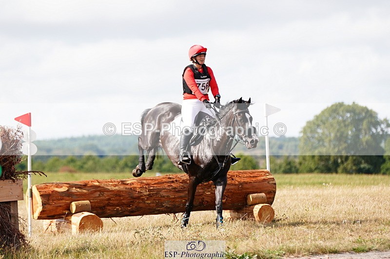 250803A-162600-17164 - Q-756-Sarah.Whitehead-SHAKE.HIM.UP