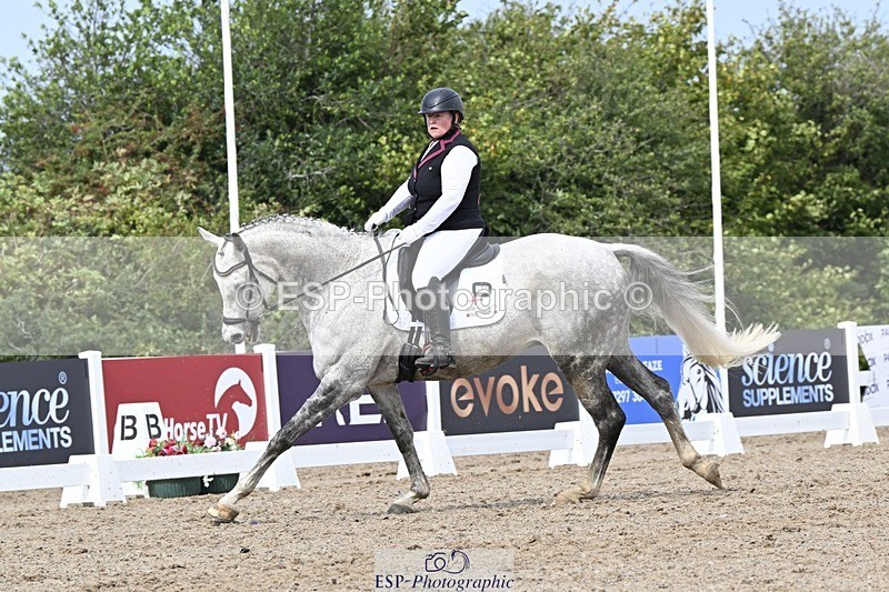 250907-131213-09855 - 071-Emma.ChapmanRoyal.Achiever