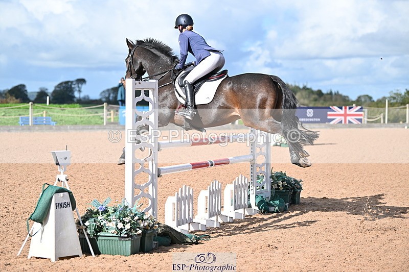 231014A-121606-04518 - Cls 19 1.15m Members Cup