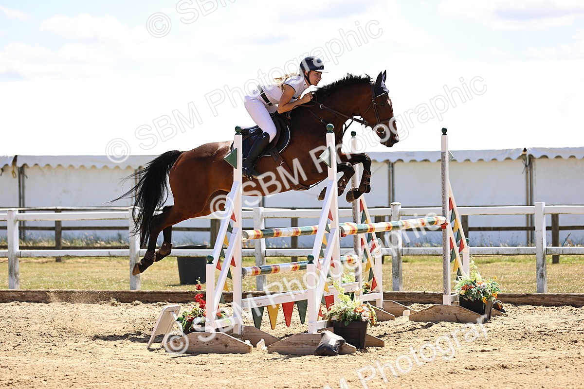 SBM_014759 - Class 15 - Senior Newcomers - 1.10m Open