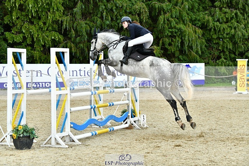 230712-182703-25780 - Cls 57 Newcomers & 1.10m Open