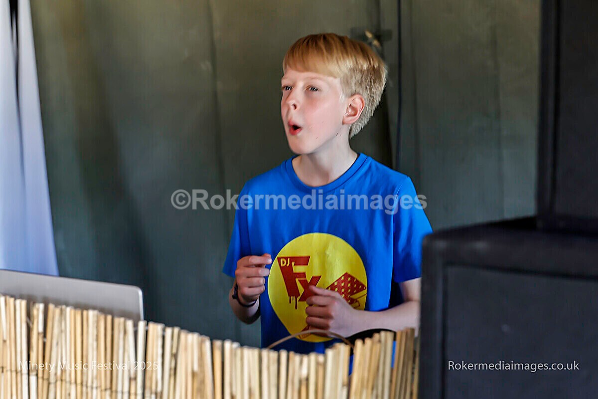 _MGL7165 - MINETY 2025