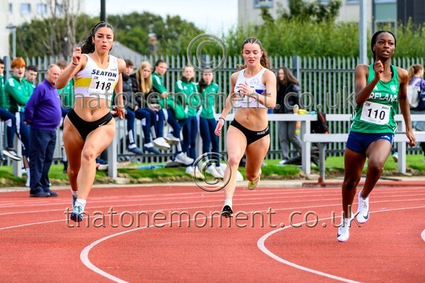 Nat26SUN-927974 - Track Female