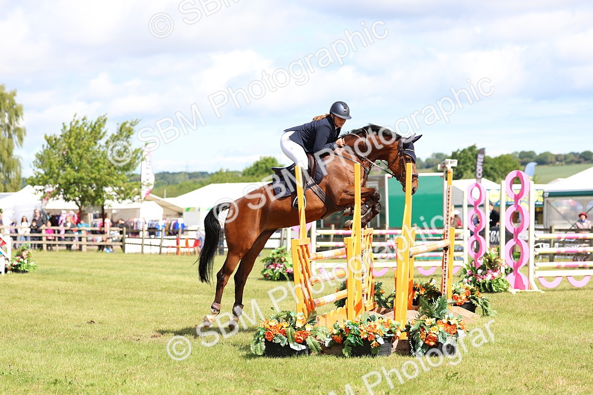 SBM_13545 - Class 206 - Senior Newcomers - 1.10m Open