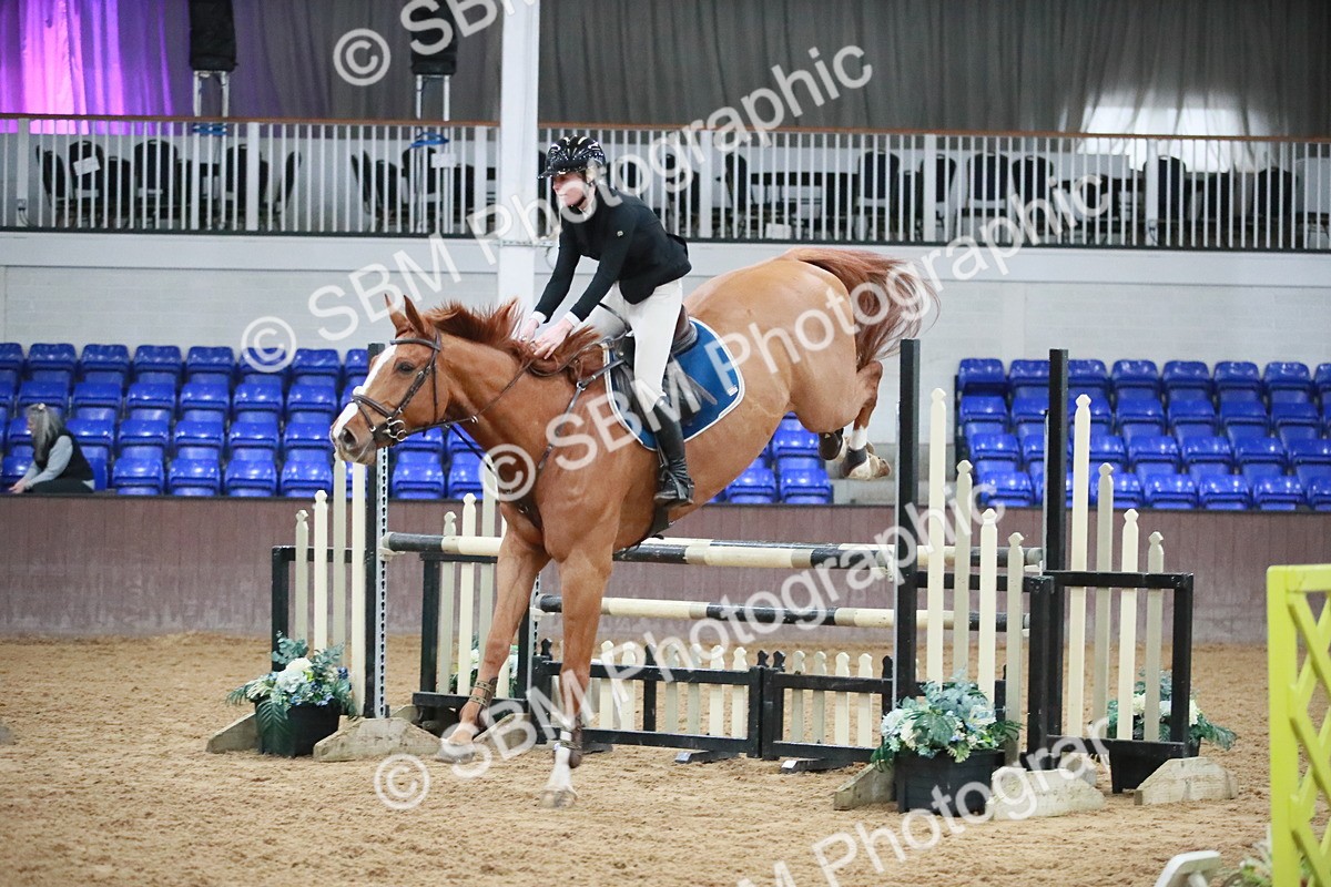 SBM_001268 - Class 4 - Senior Newcomers - 1.10m Open