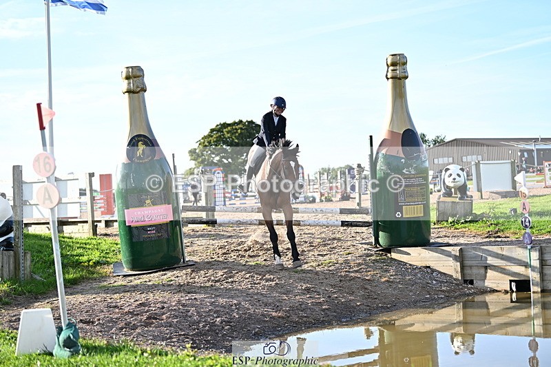 240913A-175239-05742 - Cls 19 Snr 1m Open Speed Derby