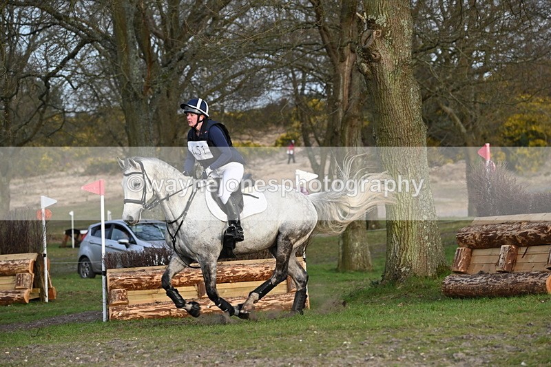 WJ6_6215 - Time 17:20 to 17:25