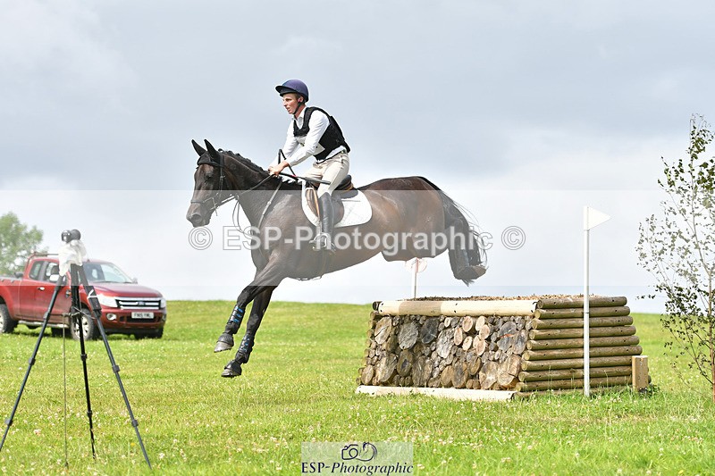 240804-120300-12427 - 361-Thomas_Hawke-ISLE_ABBOT