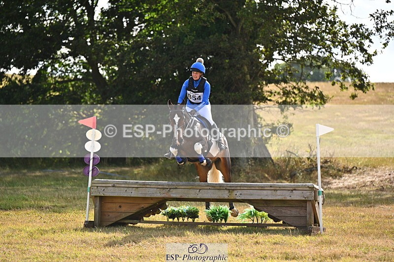 250803A-170524-17953 - S-854-Clare.Chapman-JUMPIN.JACK.FLASH