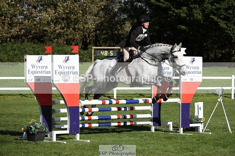 231022-130653-27518 - 463-HOLOGRAM.SCAIS-Chris.Brentnall-TrotUp+SJ