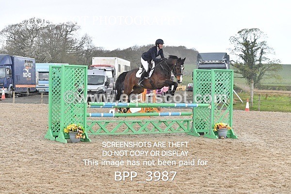 BPP_3987 - CLASS 4 FRI Senior Discovery/ 1m Open