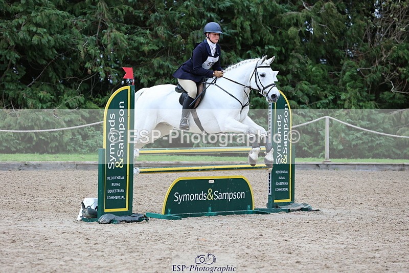 251026A-144101-26440 - G-576-Isabella.Worthington