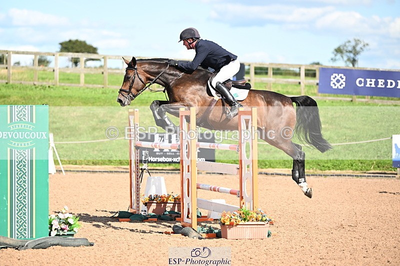 240913A-151258-05035 - Cls 17 National 1.30m Open