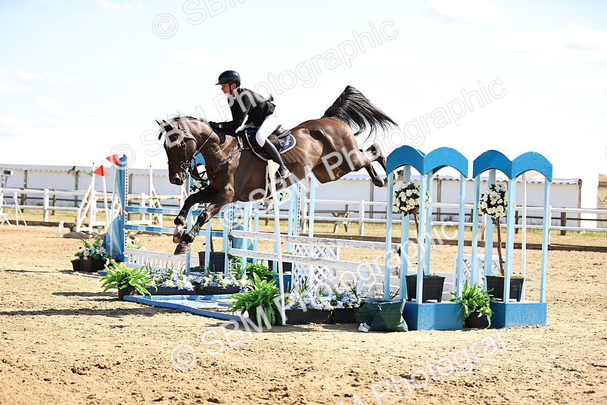 SBM_015501 - Class 16 - Senior foxhunter - 1.20m Open