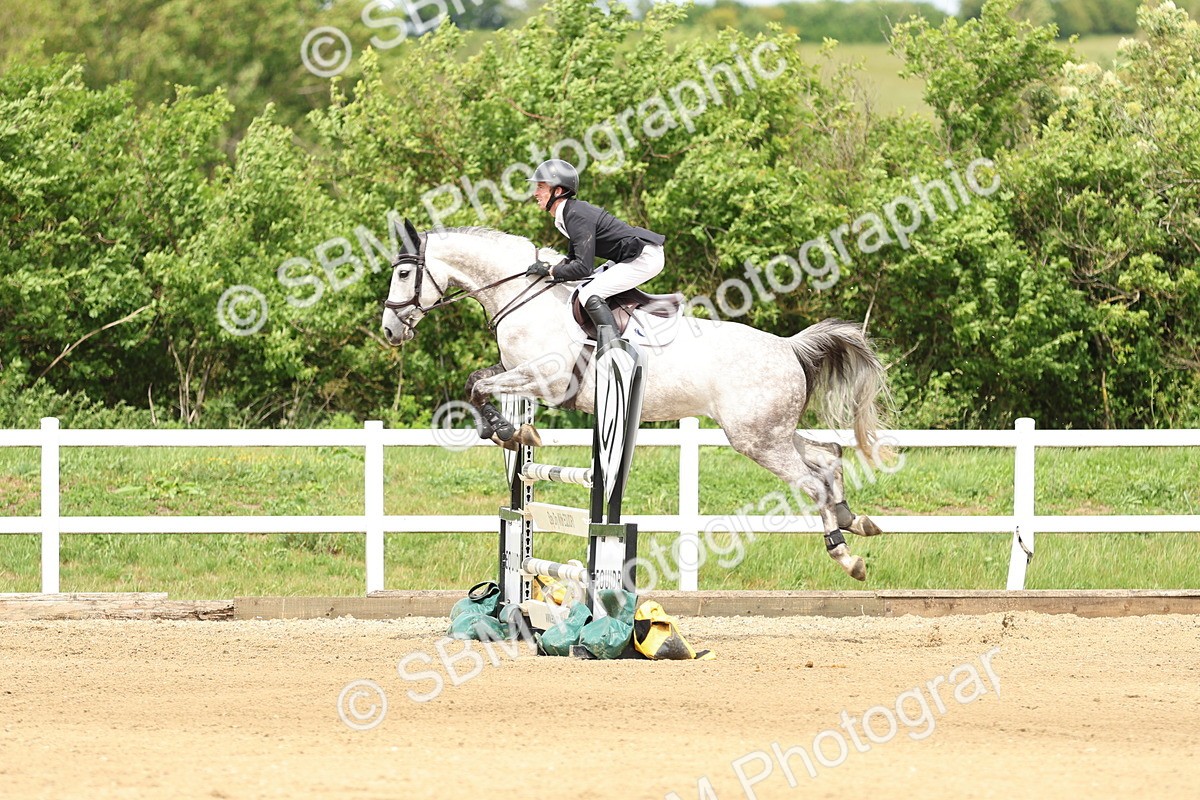 SBM_000991 - Class 4 - Senior Newcomers - 1.10m