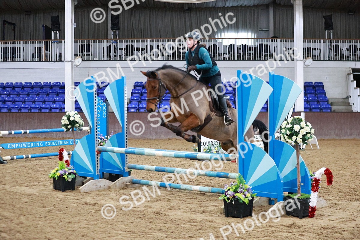 SBM_000040 - Class 1 - Clear Round 80cm - 90cm - 1.00m