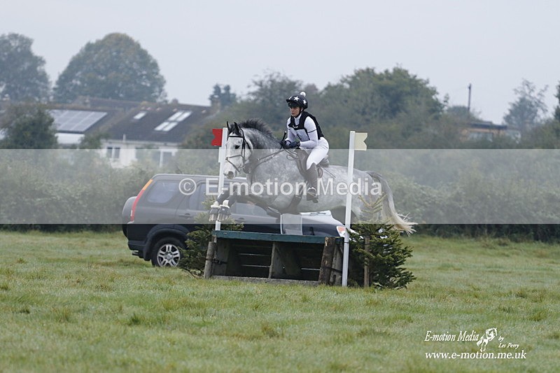 WWHT 171021 0287 - Novice Restricted (0.80m)  17/10/21