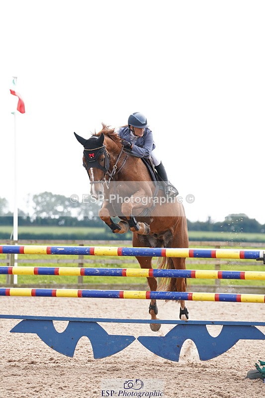 240915A-150208-10696 - Cls 28 Chard Sept GP Jump Off