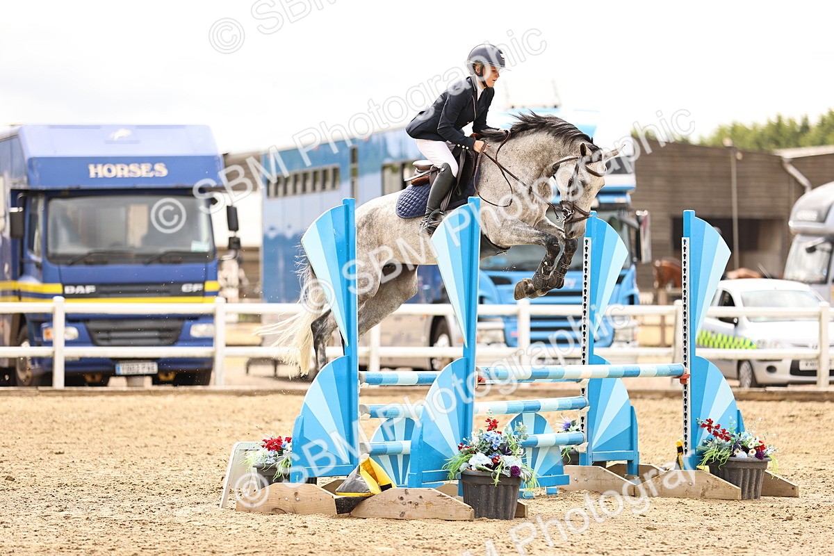 SBM_012989 - Class 13 - Senior British Novice - 90cm Open