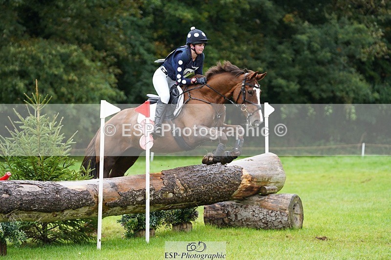 231021-113032-15512 - 667-BAILE.NA.CROISE-Emma.Pine-SC+XC