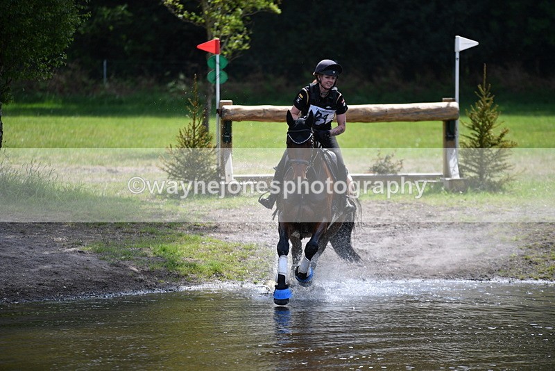 WJ5_5920 - Tweseldown 3-Phase Training (XC) 19-05-25
