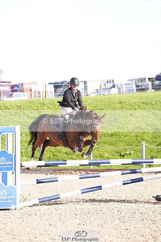 241004A-103814-00141 - Fri 01 Snr Disco & 1.00m Open