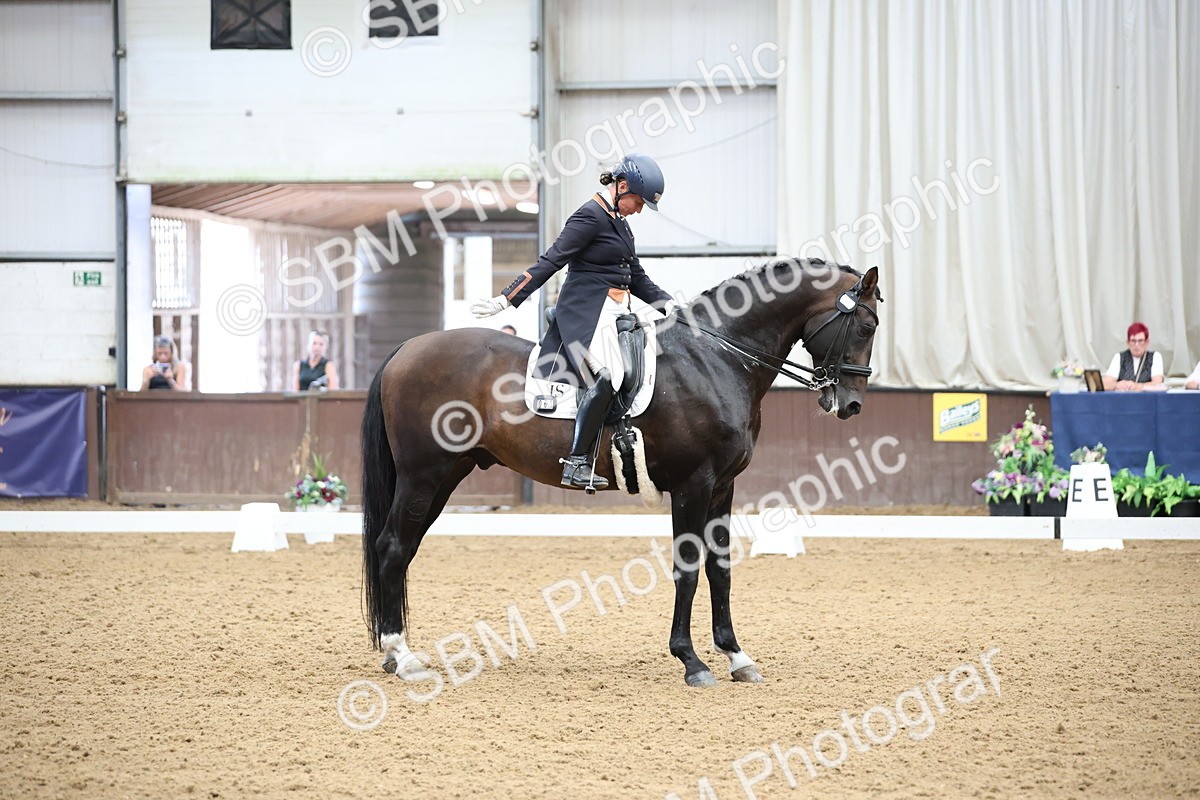 SBM_004383 - Class 9 - FEI Inter 1 Gold - 15.55-16.43