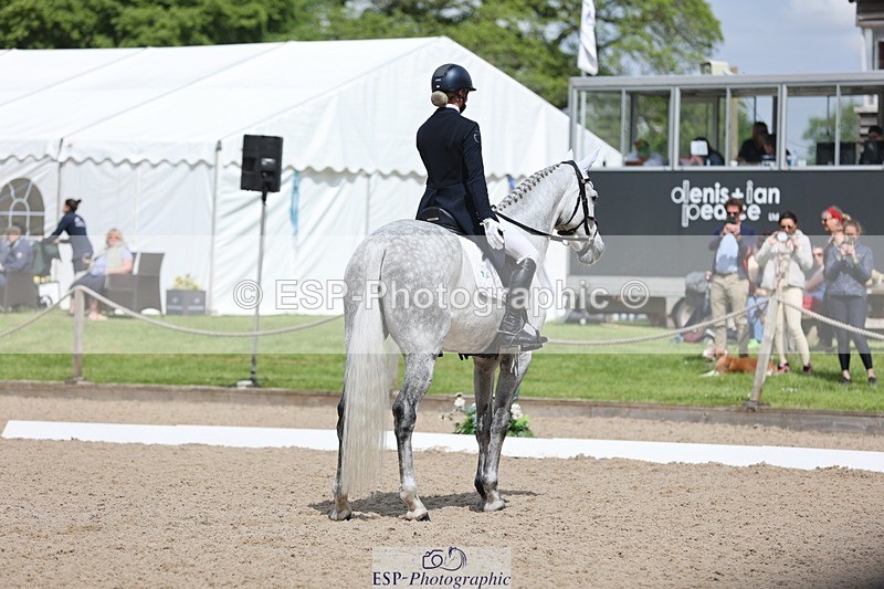 240524-110431-07583 - 267-VAN_KAUNITZ-Jemima_Howden