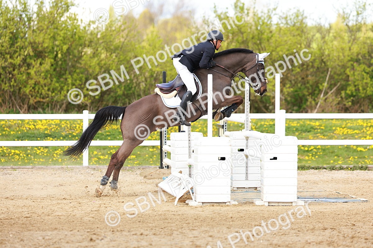 SBM_002588 - Class 5 - Senior Foxhunter - 1.20m