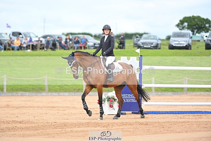 230721A-152725-07240 - Cls 10, 2 Star Big 1.45m Start to break