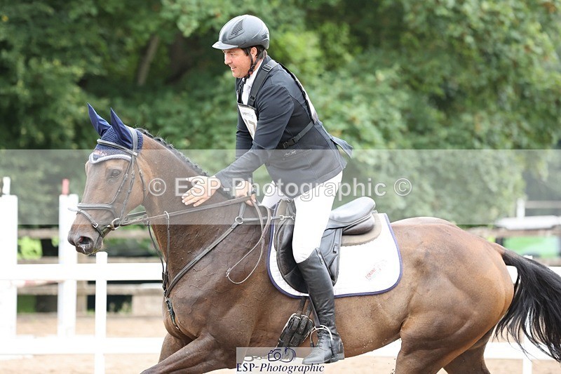 240803-114730-02484 - 137-Tim_Cheffings-HORGANS_ETOILE