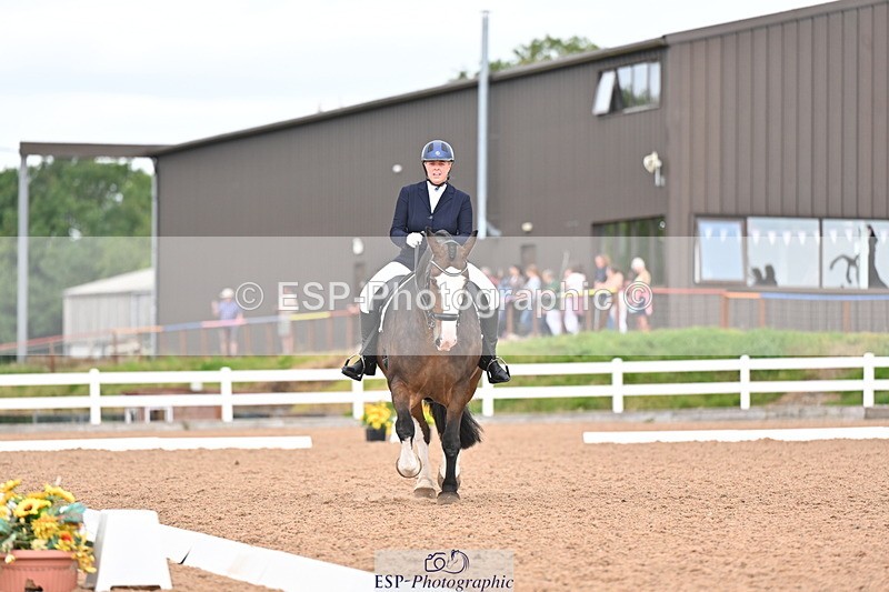 240817A-142238-09897 - 147-Abby.Hayes-Rathnagrew.Pride