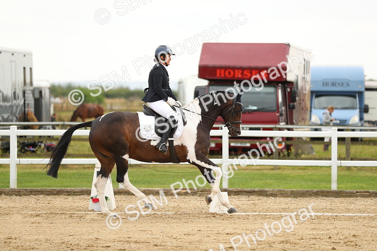 SBM_017691 - Class 13 - Novice 23 - 14.27-15.16