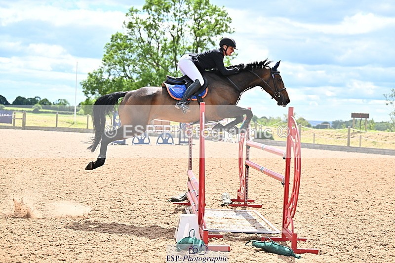 240608A-150554-02892 - Cls 5 Snr Foxhunter and 1.20m Open