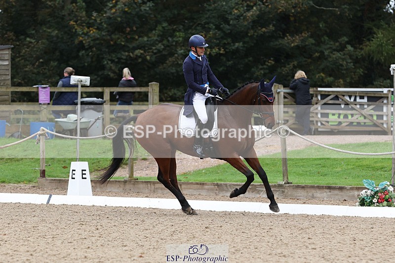 241024-093501-01105 - 127-Alexander.Bragg-STARSTRUCK.III