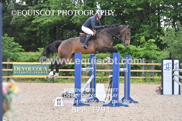 BPP_1791 - FRI CLASS 6 Senior Foxhunter/ 1.20m Open
