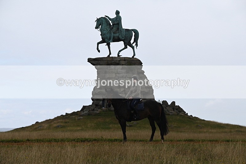 DSC_8303 - Time at Statue 13:52 to 14:33