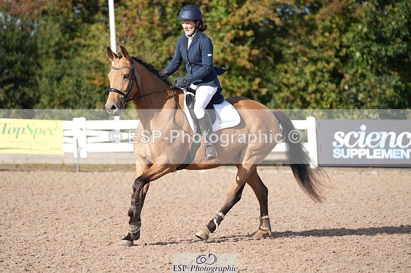 251004-102332-01757 - Cls 15 British Novice and 90cm Open