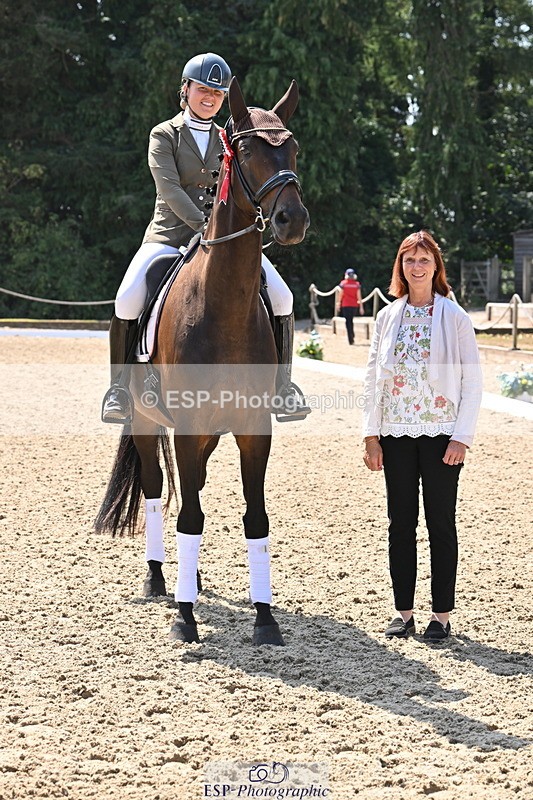 250810A-123340-06379 - Adv Medium GOLD Presentations