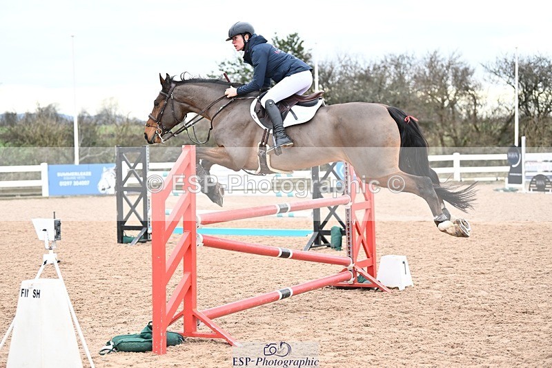 250112-113618-01084 - Cls 19 Snr 1.05m Open