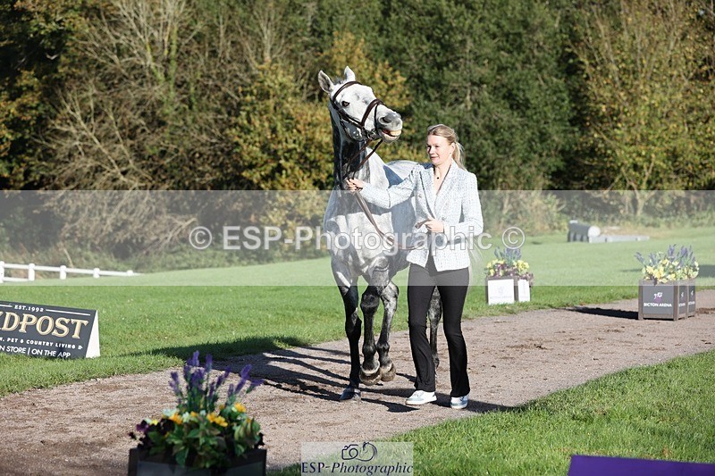 241027-092518-15281 - 306-Alice.Sandiford-THE.GREY.DANCER