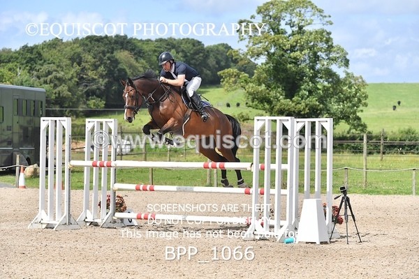 BPP_1066 - CLASS 7 Senior Foxhunter/ 1.20m Open