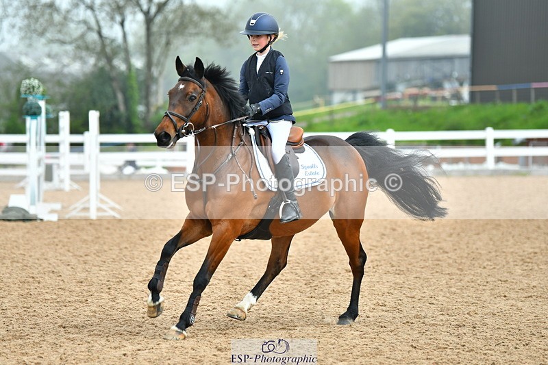 230514A-104956-02338 - Cls 22 Pony Discovery & 90cm Open