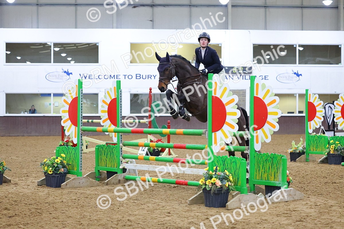 1I0A4868 - Class 9 - Senior Newcomers/ 1.10m Open