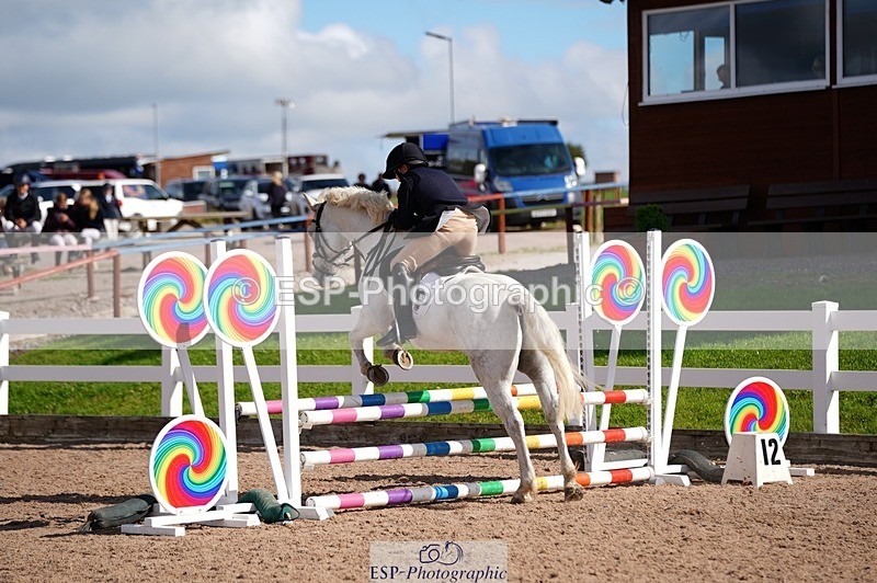 250921-120514-02872 - Cls 21+22 Club and Schools 70cm