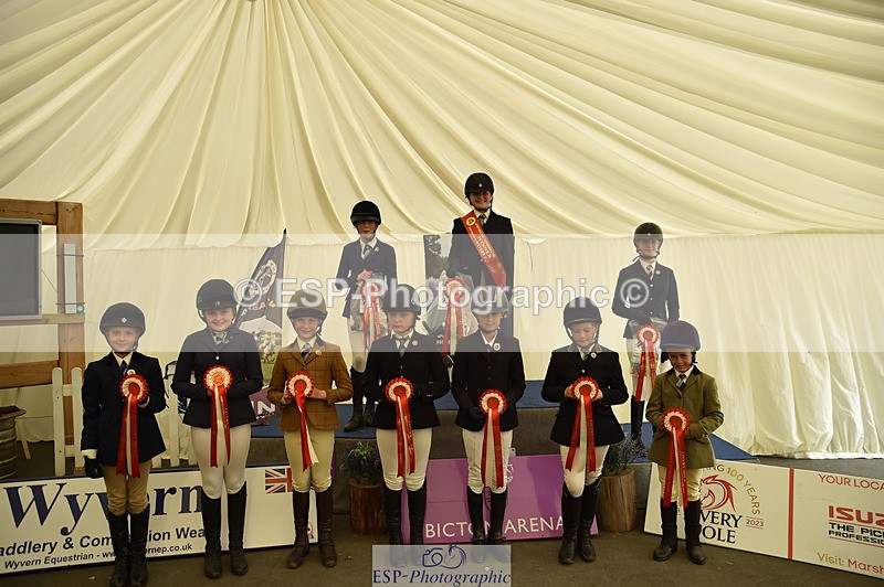 240824X-145338-30251 - D70 and 70cm SJ Presentations