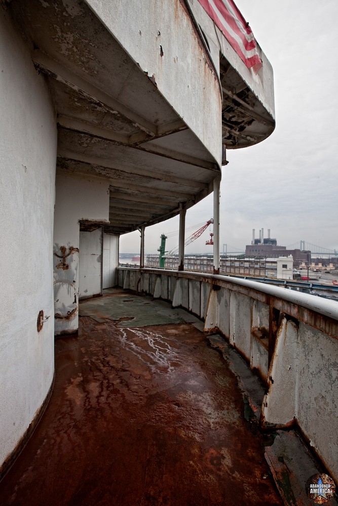 Weathered | SS United States (Philadelphia, PA) - SS United States