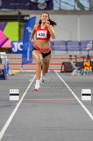 Age26SAT-915472 - Track Female Set Two